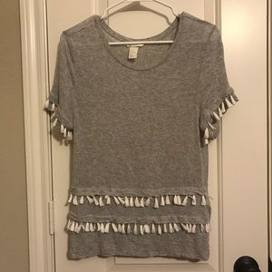 H&M grey short sleeve ruffle top